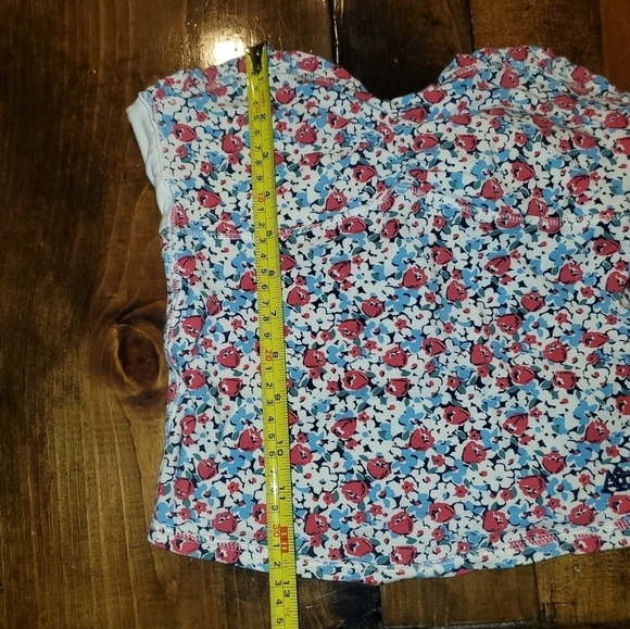 𝅺Blue & red floral sleeveless crop top with tie back Small - Picture 4 of 10